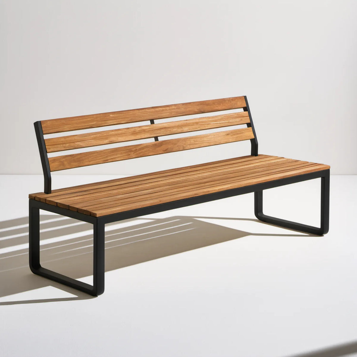 Ławka ogrodowa z litego drewna akacjowego i stali, naturalny brąz/czarny, 180 × 60 × 80 cm